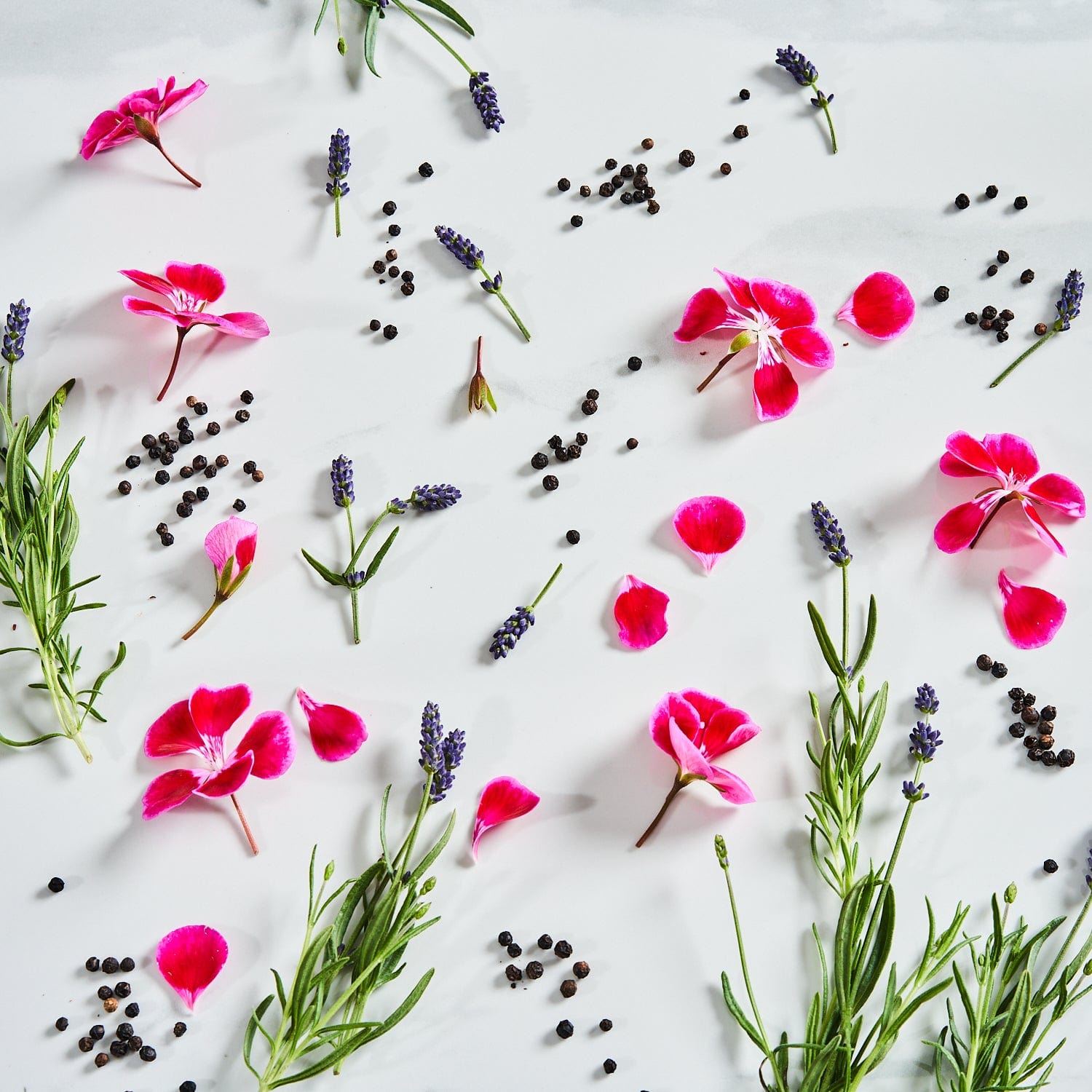 Our Calm scent was developed by us and features our signature blend of Lavender, Geranium & Black Pepper. Beautifully floral notes are balanced by the hint of spicy black pepper. Calm is good to help aid relaxation, reduce stress and improve sleep