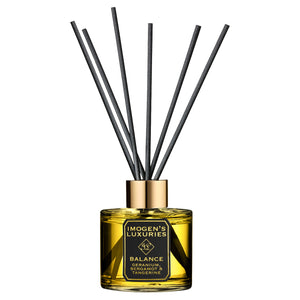 Balance is a luxury handmade 100ml reed diffuser scented with Geranium, Bergamot & Tangerine Essential Oils. 6 Thick black reeds and a gold bottle collar complement the matte black and gold foil label. Elegant with a unisex appeal. Balance is reminiscent of and inspired by a luxurious tranquil spa. Handmade by Imogen's Luxuries, Berkshire, England. Gift Box option £18.00 without gift box £16.00