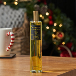 Luxury Christmas room spray is handmade by Imogen's Luxuries, Berkshire, England. Fragranced with the finest Orange, Cinnamon and Clove essential oils. Great to create a welcoming and festive atmosphere. Large100ml size and very long lasting. Vegan and Cruelty free.