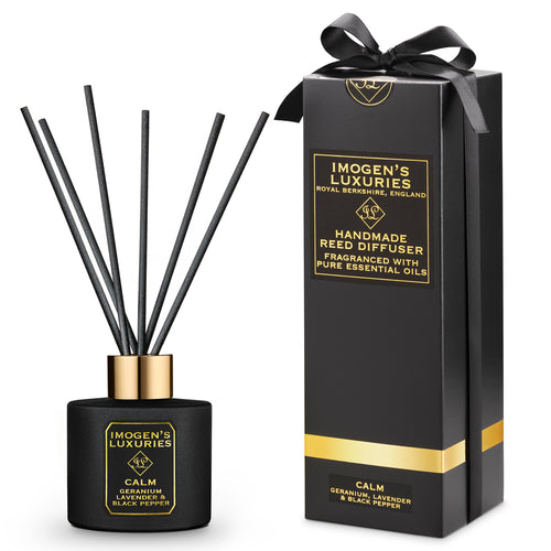 Calm black reed diffuser is presented in our beautiful matte black bottle with a stunning gold collar, thick black reeds and with our signature black and gold label.  Scented with our calming and relaxing blend of Geranium, Lavender and Black Pepper essential oils.   Beautifully gift boxed in our bespoke box with a black and gold label with a black hand tied satin bow. 100ml £20.00 Handmade in Berkshire with all natural ingredients