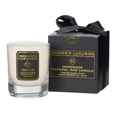 Revive 1 wick aromatherapy candle is strongly scented with Lemongrass, Grapefruit & Basil Essential Oils. 140g of natural eco-friendly rapeseed and coconut wax, 25 hour burn time and paraffin free. Handmade by Imogen's Luxuries, Berkshire, England.